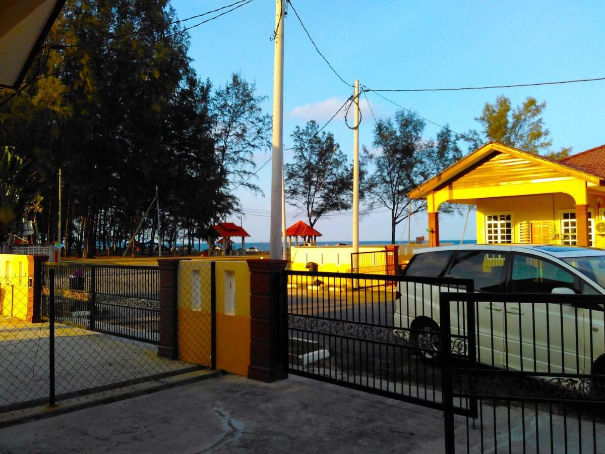 Homestay Memori Dungun Εξωτερικό φωτογραφία